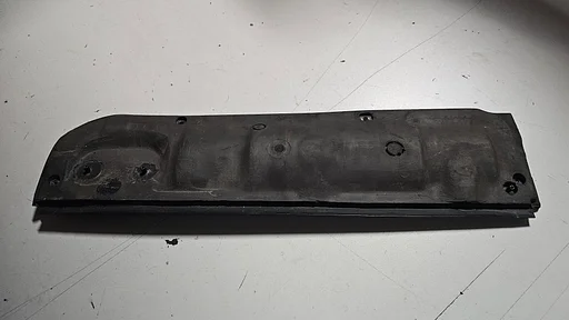 Afdek isolatie paneel kachelmotor BMW 3 serie E30 51711913799 1913799 51711913789 1913789