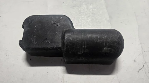 Afdekkap ruitenwisser motor afdekkap voorzijde BMW 3 / 7 / Z1  serie E30 E24 61611369586 1369586