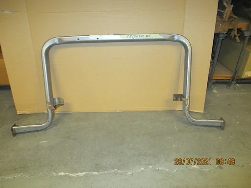 55136992AC FRONTSTEUN RADIATEUR