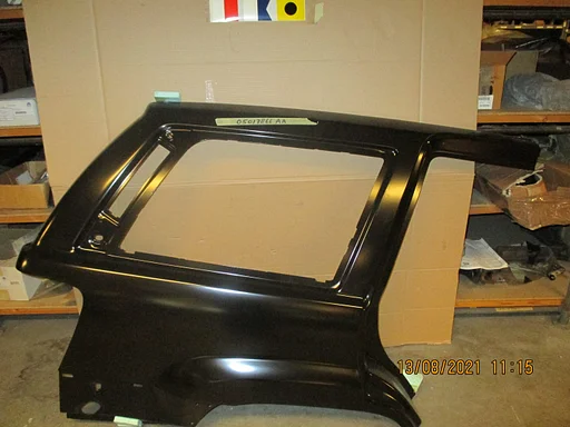 05017866AA ACHTERPANEEL RA.