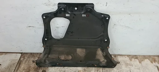 Versterkingsplaat Bodemplaat onderplaat  BMW 3 serie F30 F31 6860952
