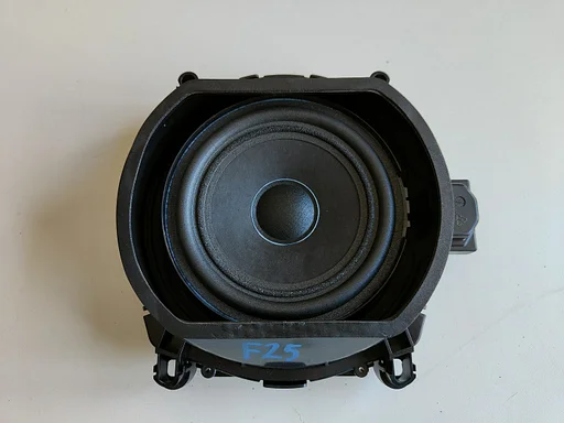 Central Bass speaker BMW X3 / X5 / X6 F25 E70 E71 65139217913 9217913 65136971880 6971880