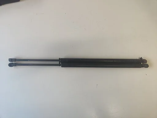 Gasdempers gasveer set voor achterklep BMW X5 E53 8402405