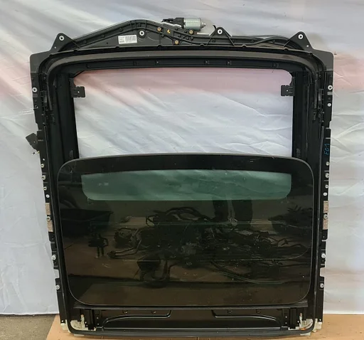 Schuifdak mechaniek BMW 7 Serie F01 F03 7209214