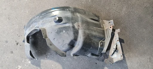 Binnenscherm Wielkuip Modderkuip voorzijde rechts BMW 3 serie E92 E93 7154412