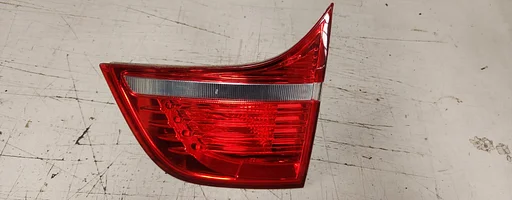 Achterlicht op klep rechts binnenzijde BMW X6 E71 E72 7179988 63217179988