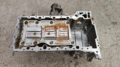Oliepan carterpan N63 BMW X5 / X6 serie E70 E70 LCi E71 E72 F15 F16  11137621072 11137566803