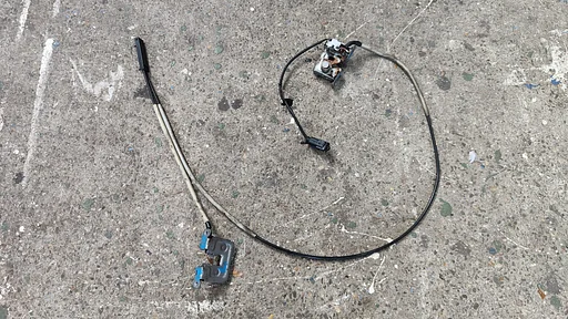Motorkapslot set BMW X5 / X6 serie E70 + LCi E71 51322753419  51237178753
