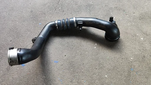Intercooler turbo slang BMW F07 F10 F11 E70 E71 N55 13717582314 13717588268