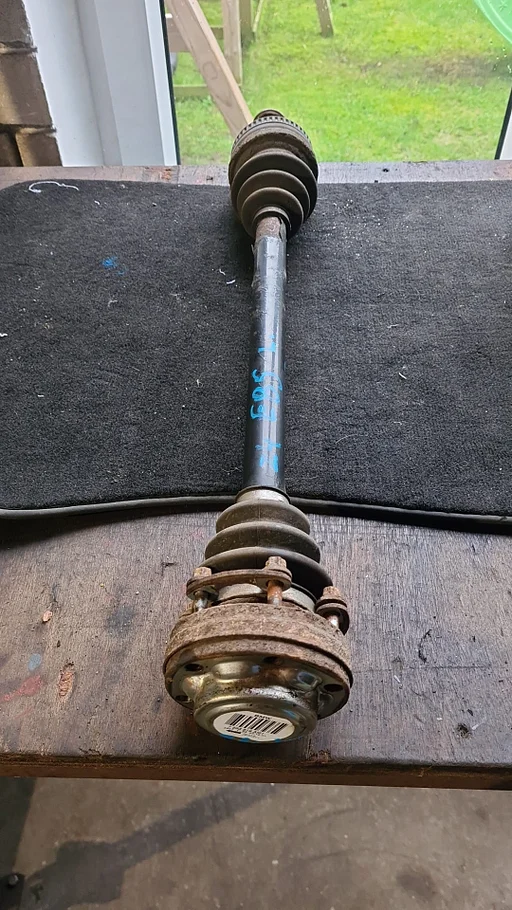 Aandrijfas links BMW Z4 E85 N52B25 2.5 7563819 33207571051 7571051