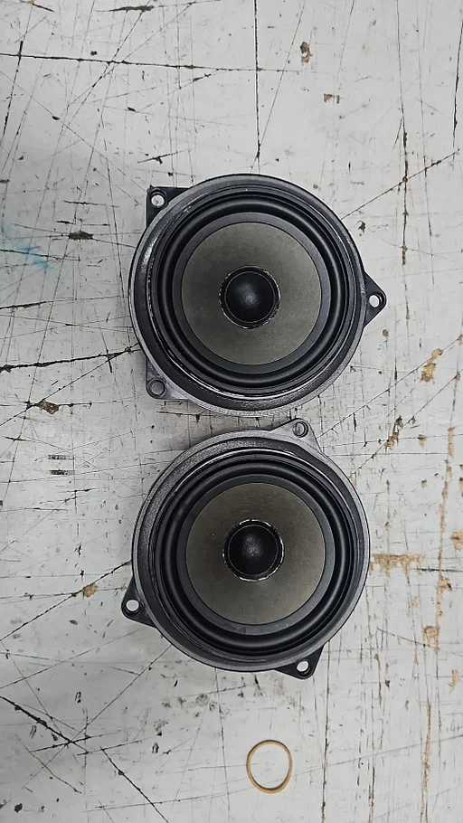 Speakers set voordeur BMW 1 / 3 / X1 serie E8x E9x E84 65139143232 9143232 65136970929 6970929