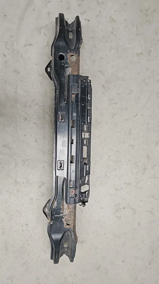 Bumperbalk achterzijde BMW 3 serie F34