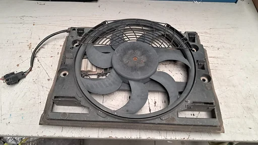 Koelvin Ventilator M54 Aut airco BMW 3 serie E46 17107545090 7545090 17101436239 6922670 1137328080