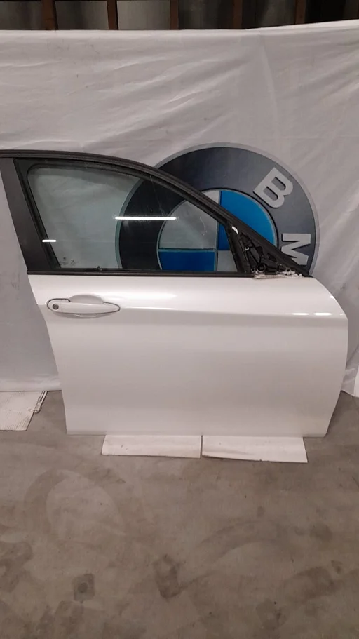 Rechts voor deur portier BMW 1 serie F20+ LCi Kleurcode: Mineralweiss A96 41007284512 7284512