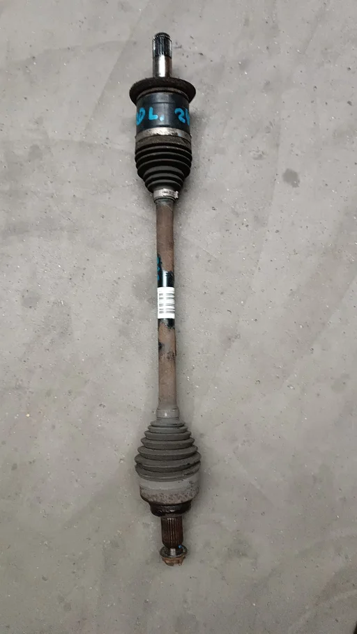 Aandrijfas linksvoor BMW 1 serie F20 F21 33208644245 8644245