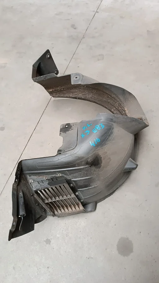 Binnenscherm Wielkuip Modderkuip voorzijde links BMW X3 serie E83 LCi 51713420416 3420416