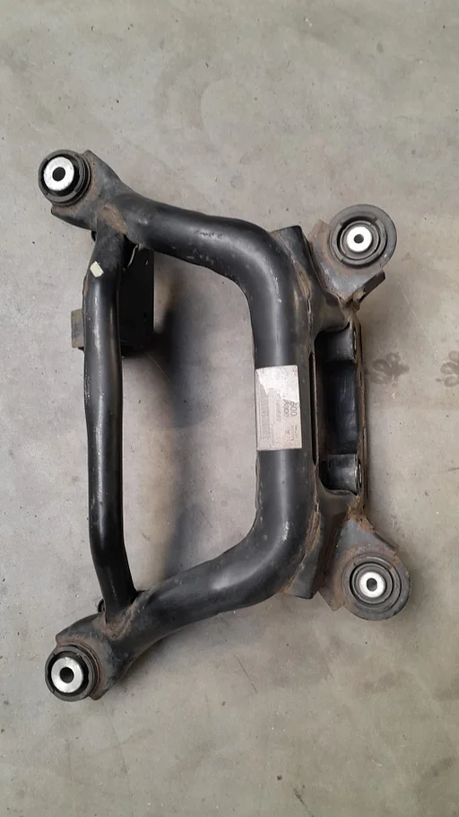 Achteras Subframe BMW X3 serie E83 33303452188 3452188 33303424652 3424652