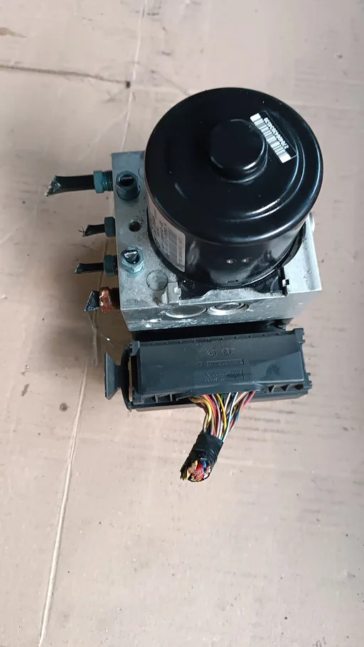 ABS Pomp DSC BMW X3 / X4 F25 F26 34516859243 6859243 6859244