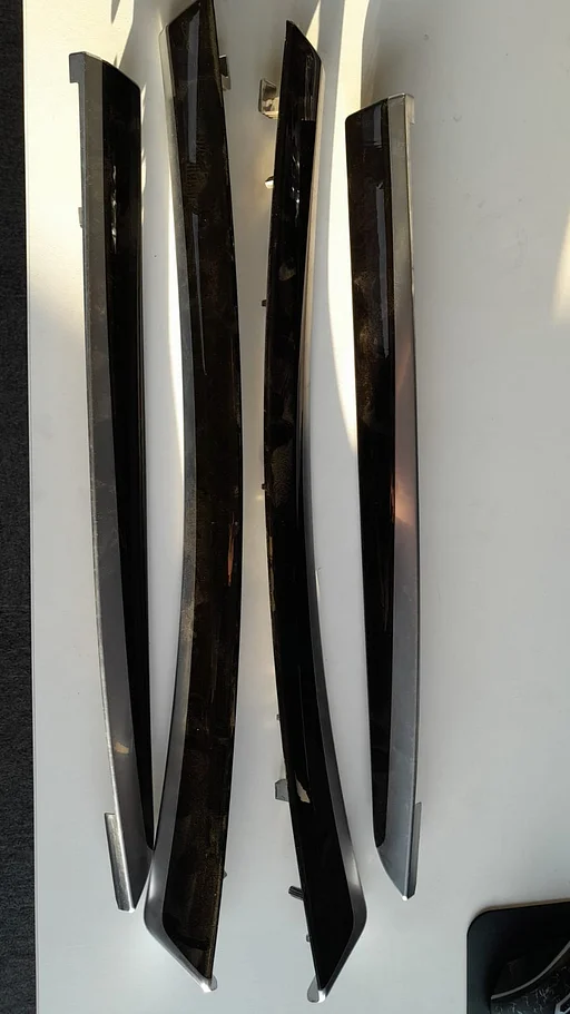 Deurlijsten bruin BMW 5 serie F10 F11 + LCi 51427225530 51427225529 51417225551  51417225552