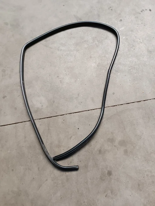 Portier deurrubber achterzijde BMW 1 serie E87 51727159212 7159212 7066618