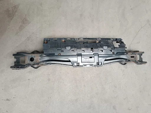 Bumperbalk achterzijde BMW 4 serie F32 F33 F36 F82 F83 51127285542 7285542