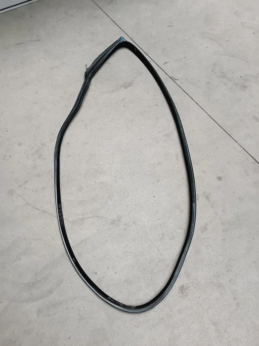 Portier deurrubber links voorzijde BMW 4 serie F32 F82 + LCi 51767279741 7279741 51767369303 7369303