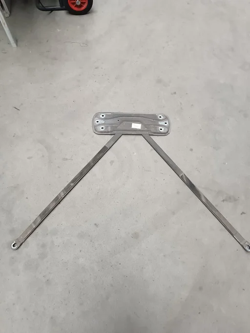 Verstevigings dwarslegger achterzijde BMW 3 / 4 serie F31 F32 F36 + LCi 33316895139 6895139 33316797444 6797444 33318797444 8797444