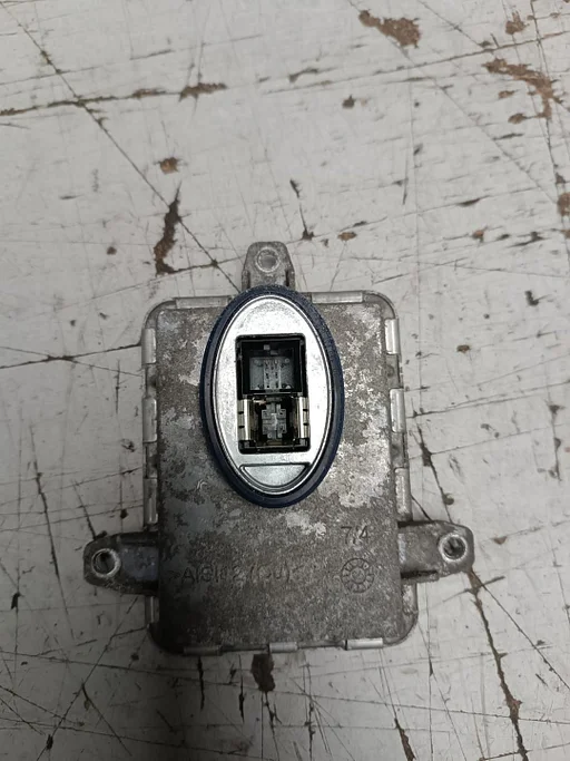 Xenon Starter ballast module BMW 3 / 4 / 5 / 7 / X3 / X4 / X5 / X6 / Z4 serie F01 F02 F03 F1x F2x F3x F8x E8x 63117317408 7317408