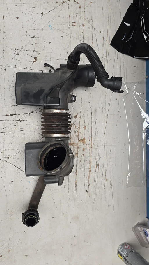 Luchtinlaatpijp met resonator Intercooler turbo slang BMW 3 serie F2x F3x 13718479958 8479958 13718479957 8479957 13718573994 8573994 13717823517 7823517