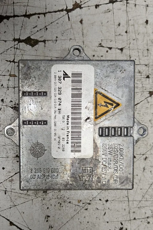 Bi Xenon Ballast module BMW 3 / 6 / X3 serie E46 E63 E64 E83 63127176068 7176068