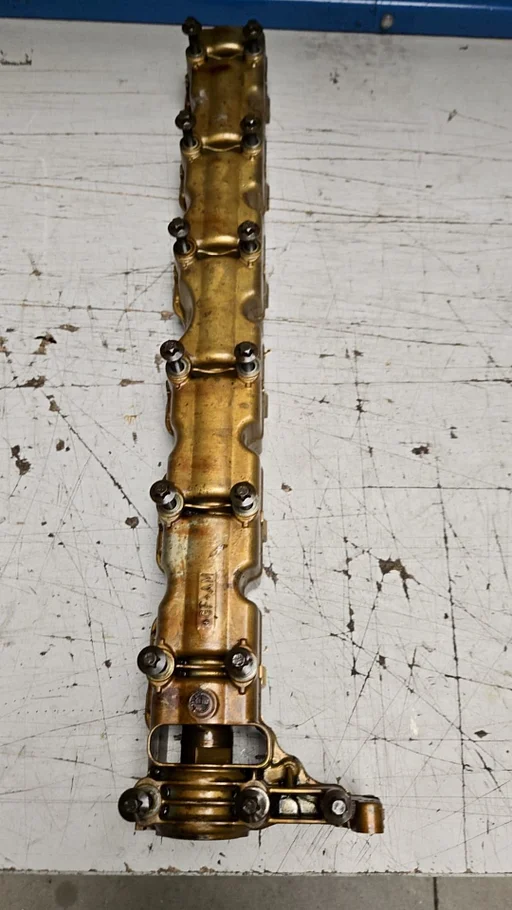 Nokkenas uitlaat zijde N53 BMW 3 / 5 / 6 serie E60 E61 E63 E64 E90 E91 E92 E93 F10 F11 + LCi 7521596 11317567642 7567642