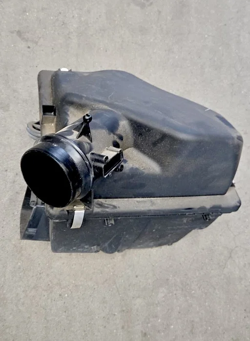 Luchtfilterhuis B48 BMW  1 / 2 / 3 / 4 serie F2x F3x + LCI 13718601677 8601677