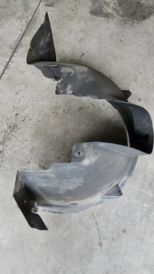 Binnenscherm Wielkuip Modderkuip voorzijde rechts BMW X3 serie E83 51713400054 3400054