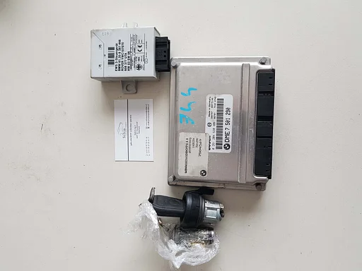 Startset Contactslot + ECU EWS BMW 7 serie E38 740i M62  7501290