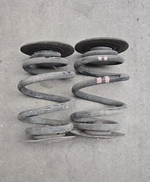 Achterveren Spiraal set van 2 links en rechts 4 cilinder BMW 3 serie E46 Cabrio