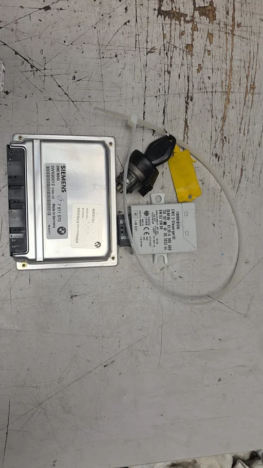 Startset EWS Contactslot + ECU Siemens M54 3.0i BMW 3 serie E46 61356905668 6905668 12147511570 7511570