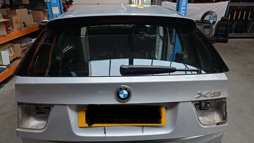 Achterklep kofferklep bovenste deel BMW X5 E70 Titansilber metallic 354 41627262544 7262544