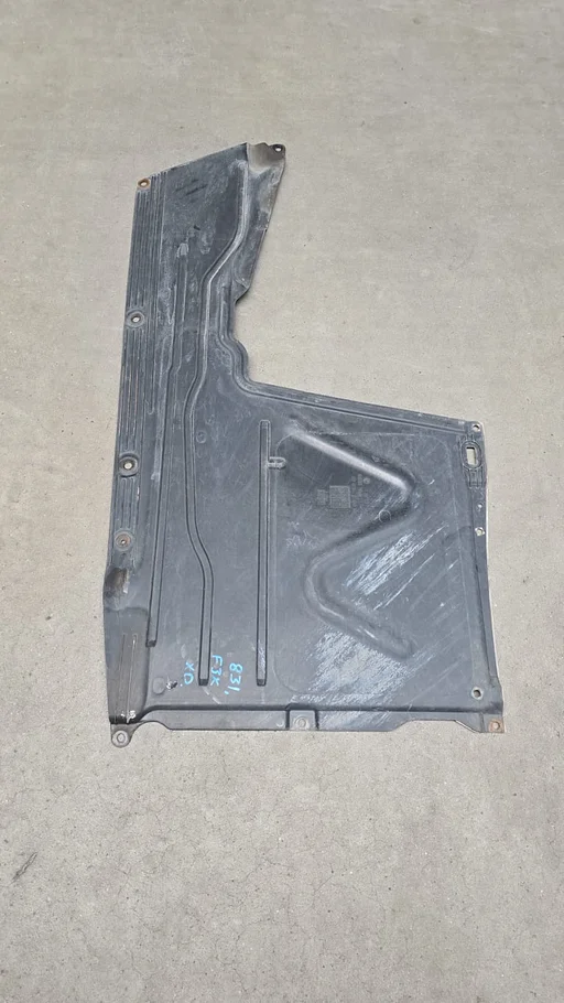 Bodemplaat onderplaat links BMW 1 / 2 / 3 / 4 serie F20 F21 F23 F30 F31 F34 F32 F33 F36 + LCI 51757241831 7241831 51757450067 7450067