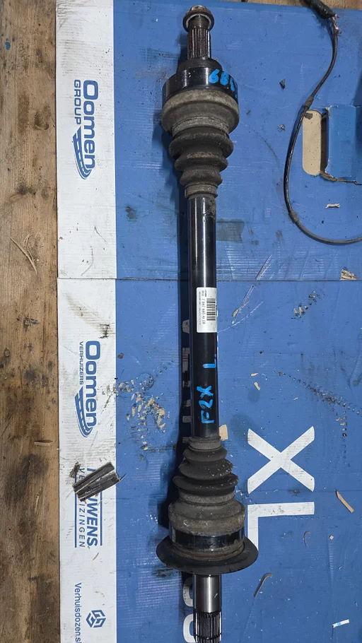 Aandrijfas links BMW 1 / 2 / 3 / 4 / serie F 33207597685 7597685
