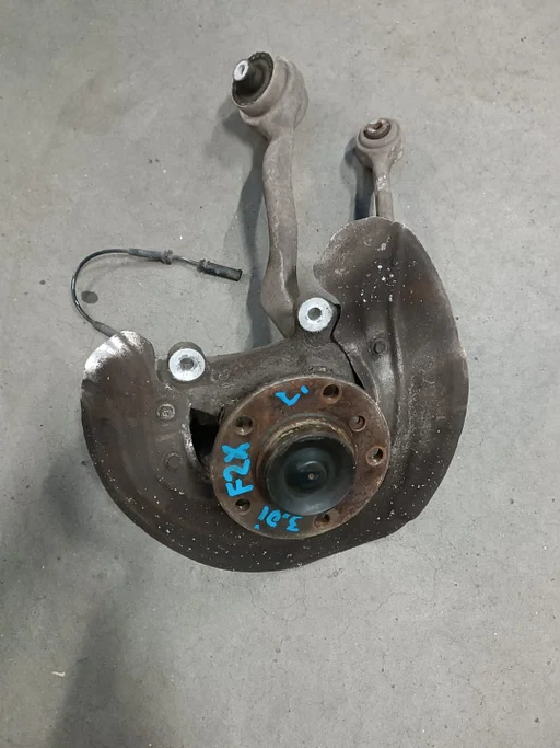 Fusee linksvoor BMW 1 serie F20 F21 M135i 3.0i 31216792285 6792285