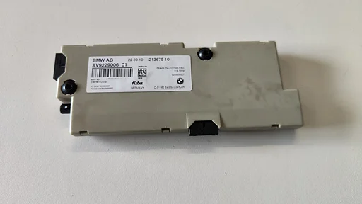 Antenne versterker Diversity BMW F10 F11 F06 F13 F01 F02 F03 213675 9229007