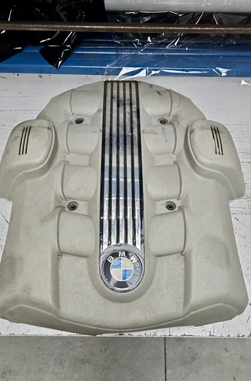 Motor beschermplaat Afdekkap BMW 5 / 6 serie E6x 7521040 11617521040 11617547378 7547378