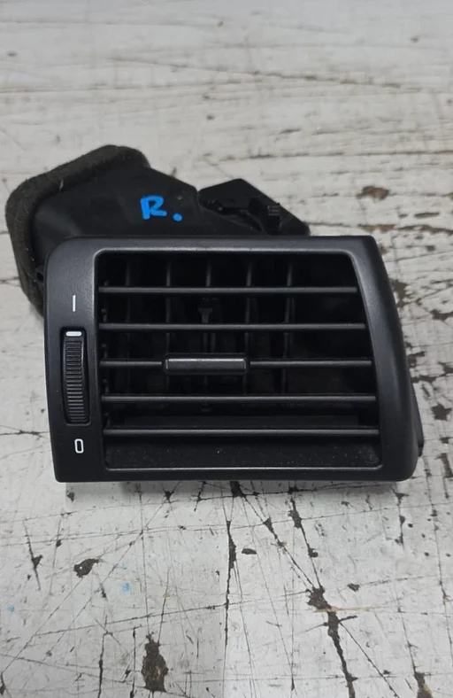 luchtrooster ventilatie dashboard rechts zwart BMW 3 serie E46 64228361898 8361898