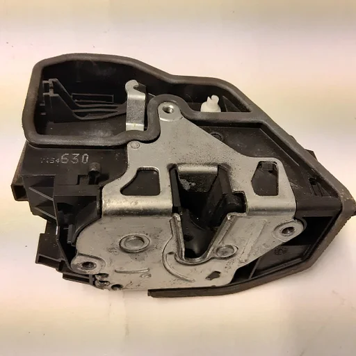 Deurslot rechts achter binnenzijde deur BMW X3 serie E83 7154630