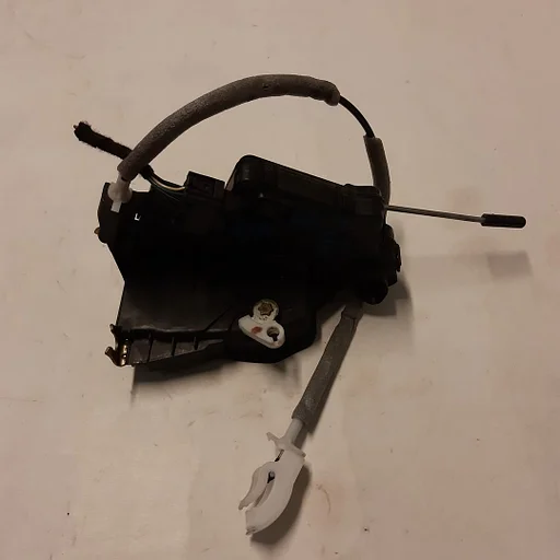 Deurslot (EU) links voor binnenzijde deur BMW 3 serie E46 Sedan Touring 7011241