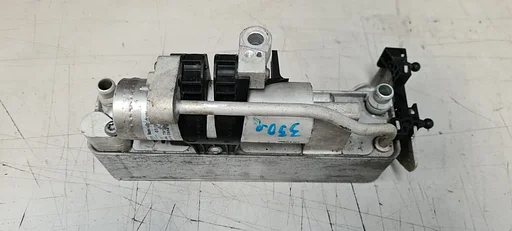 Kondensator air-conditioning met droger BMW 1 / 2 / 3 / 4 serie F 9338330