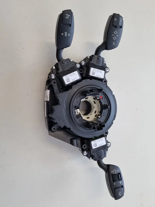 Stuurkolomschakelaar regensensor functie BMW 5 serie E61 LCi facelift met cruise control en achterwisser 9170226
