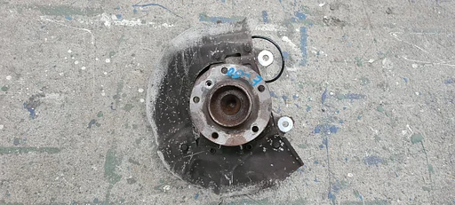 Fusee linksvoor BMW 5 serie E60 E61 6760953 31216760953