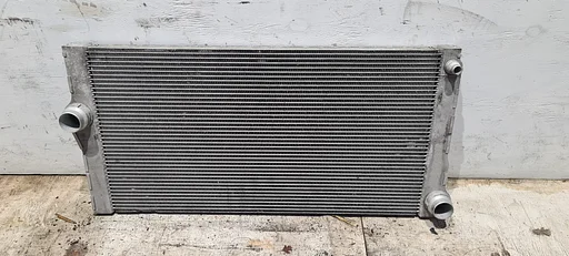 Radiateur BMW 5 serie F07 F10 F11 Diesel 8509176