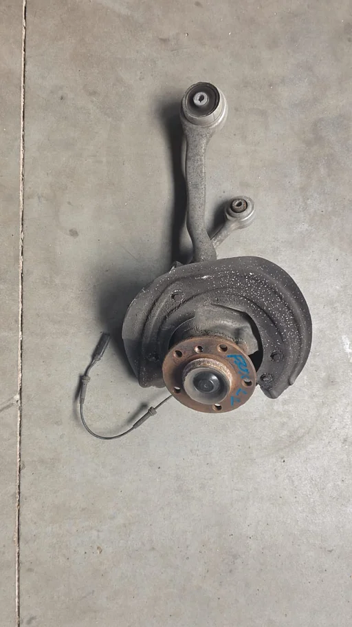 Fusee linksvoor met draagarm BMW 3 serie F30 F31 F34 6792287 31216867735 6867735
